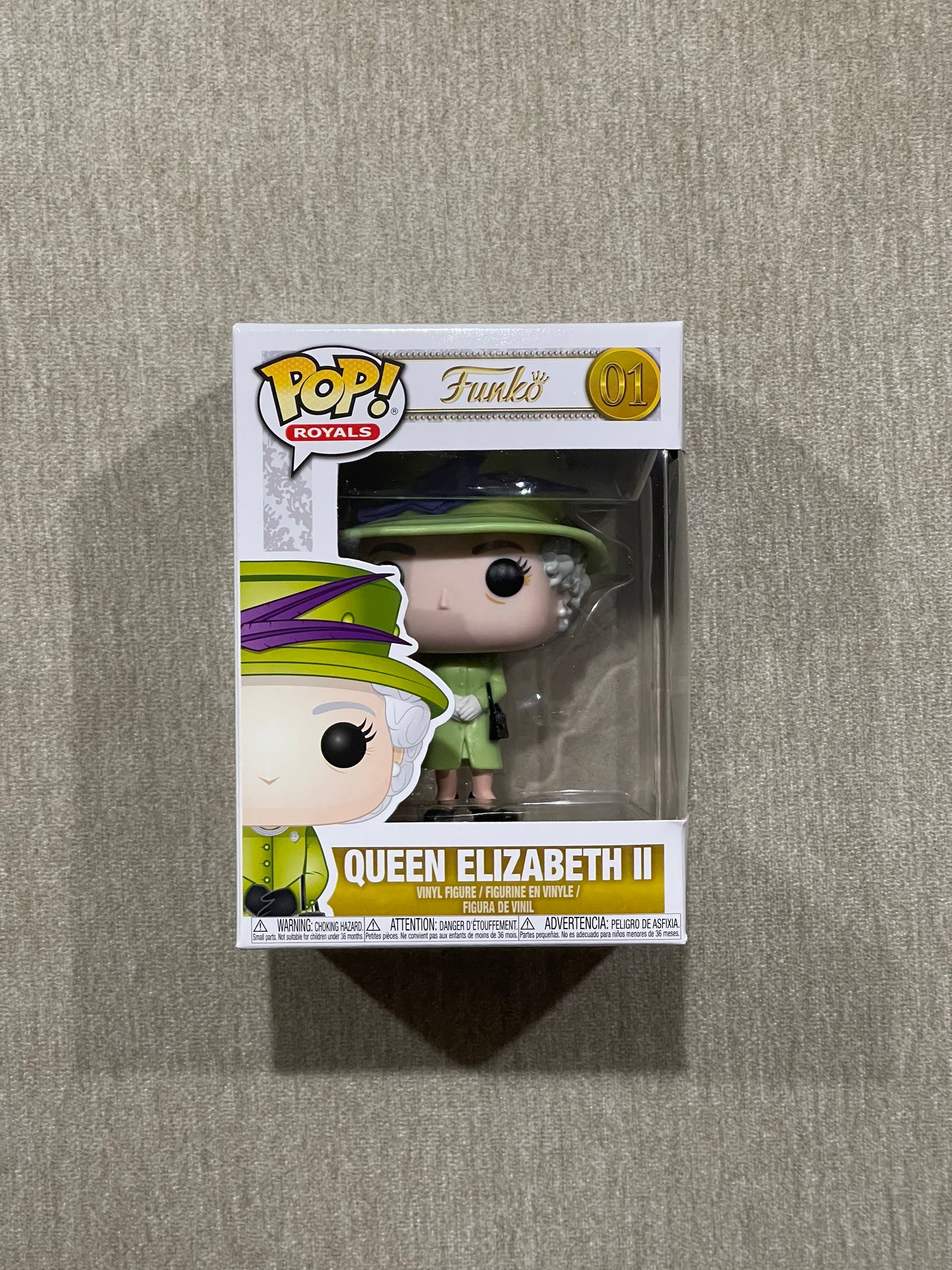 ROYALS - QUEEN ELIZABETH II GREEN POP! VINYL FIGURE - #01