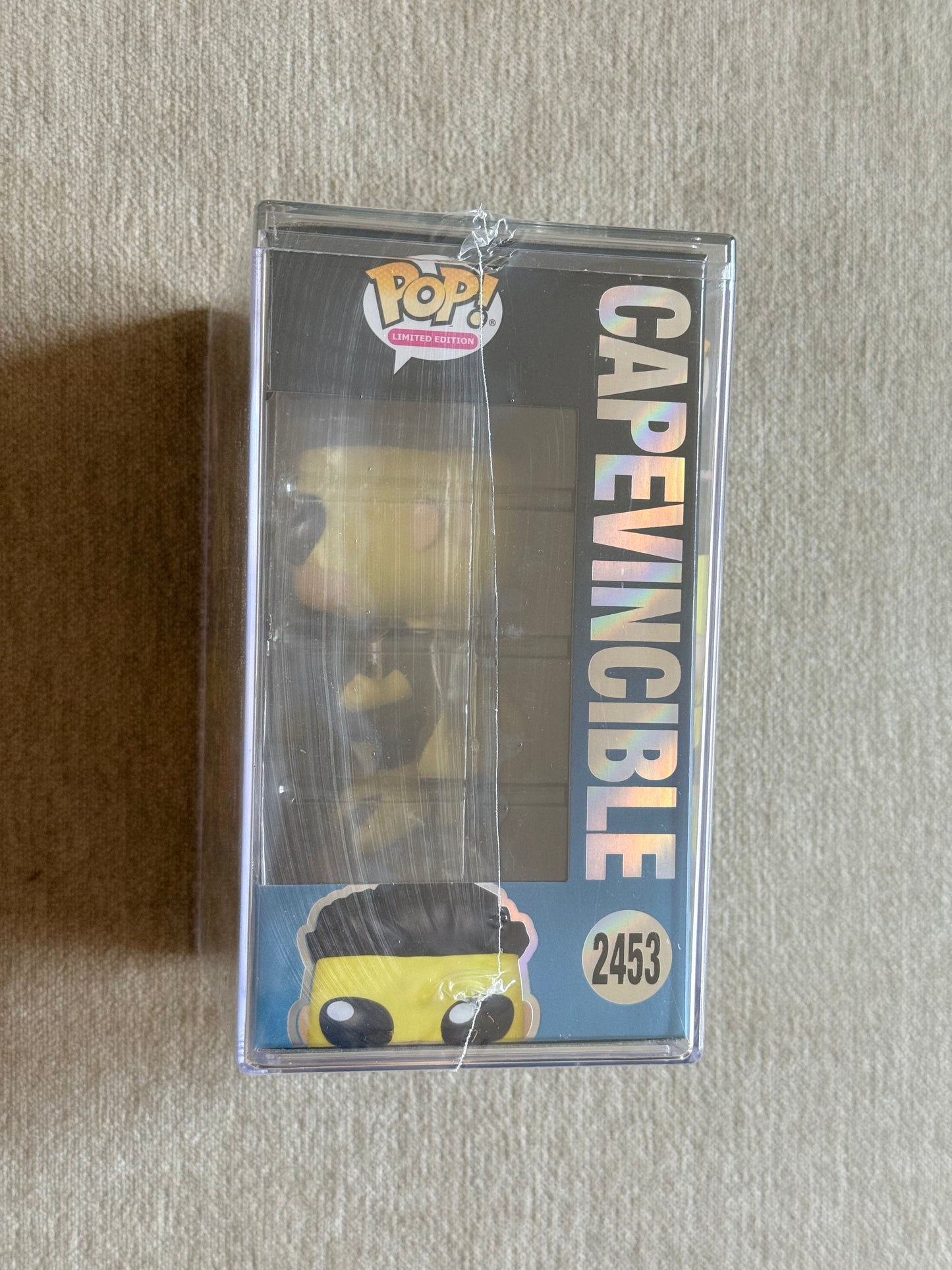 INVINCIBLE: CAPEVINCIBLE (FLOATING) (1,000 PCS LIMITED) VINYL FIGURE #2543