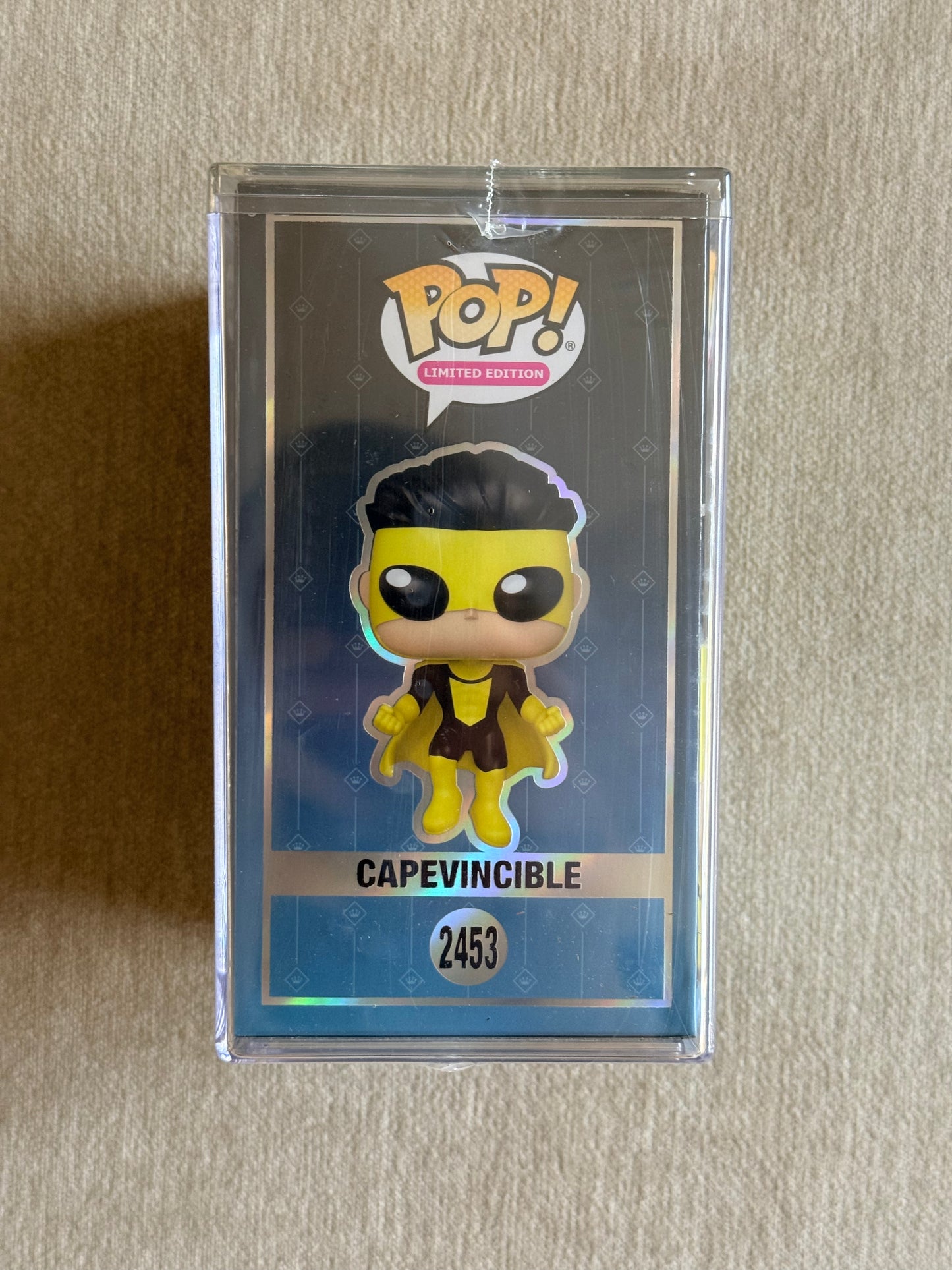 INVINCIBLE: CAPEVINCIBLE (FLOATING) (1,000 PCS LIMITED) VINYL FIGURE #2543