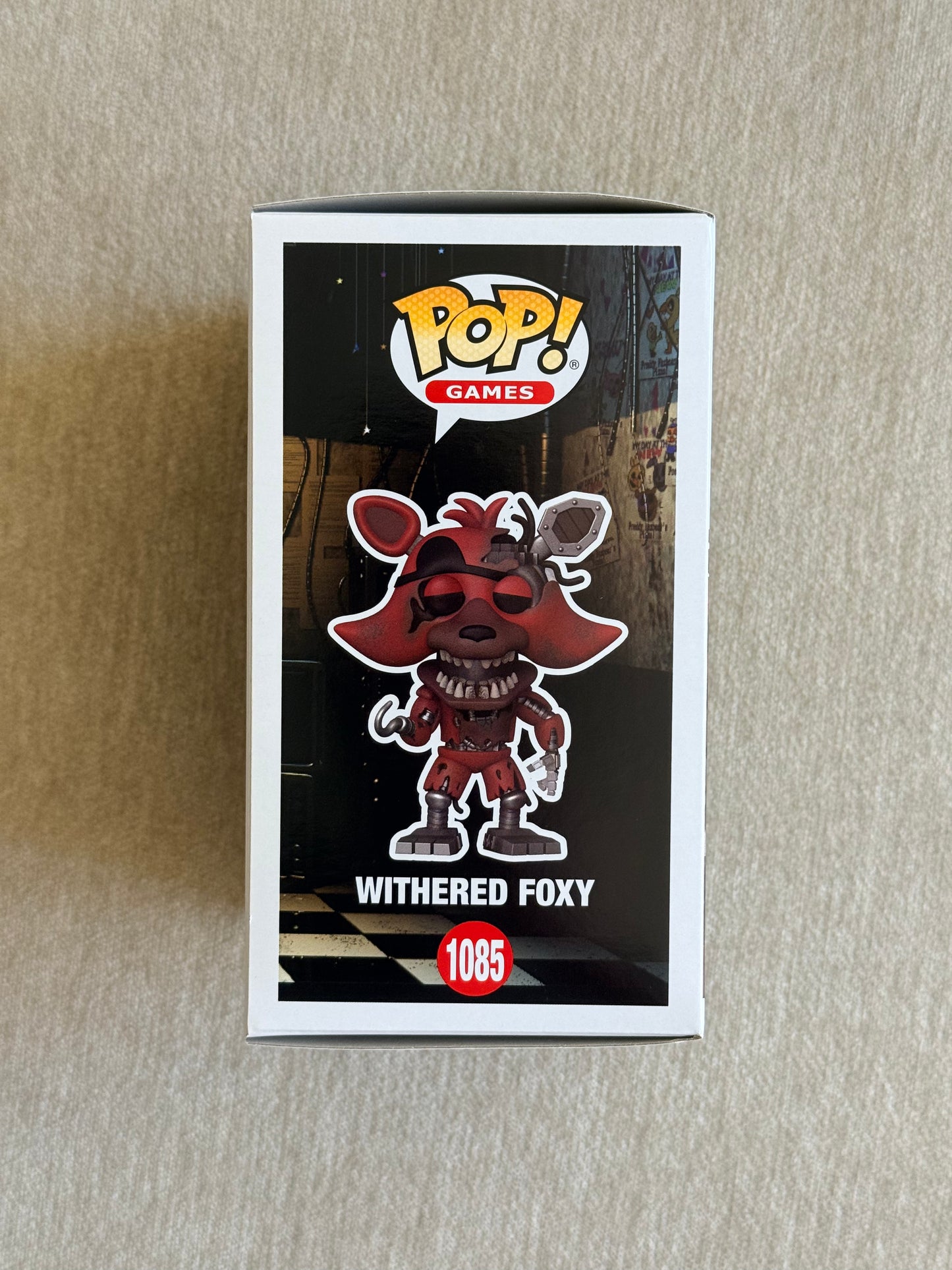FIVE NIGHTS AT FREDDY'S: WITHERED FOXY VINYL FIGURE #1085
