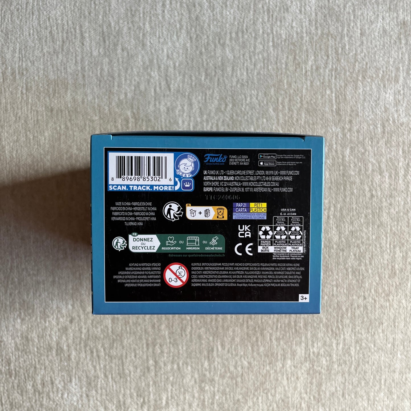 TRANSFORMERS: ULTRA MAGNUS (2,000 PCS LIMITED) VINYL FIGURE #263