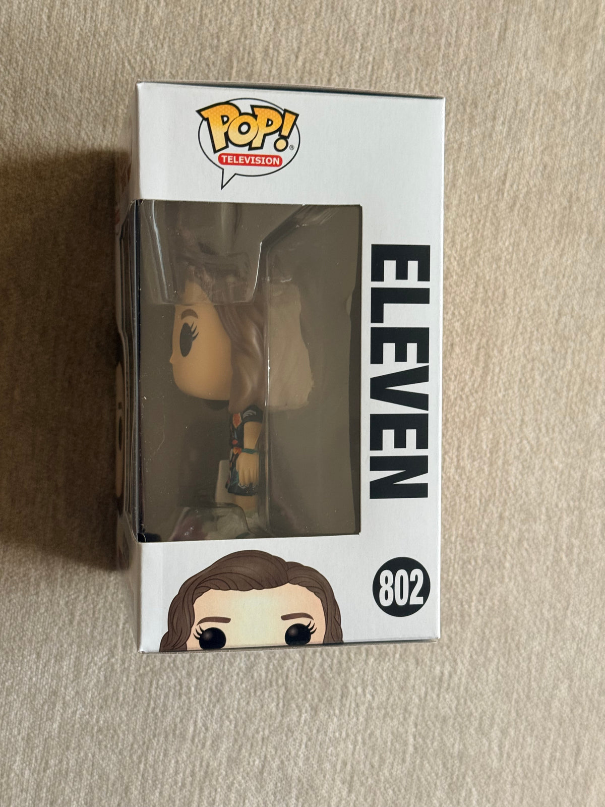 STRANGER THINGS: ELEVEN IN MALL OUTFIT VINYL FIGURE #802