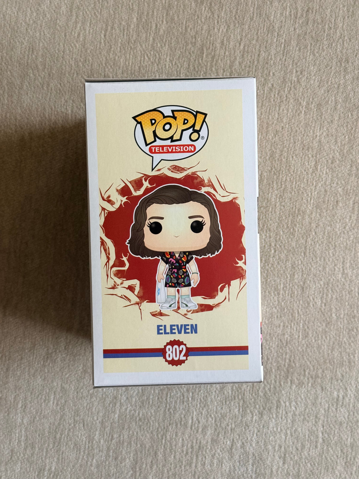 STRANGER THINGS: ELEVEN IN MALL OUTFIT VINYL FIGURE #802