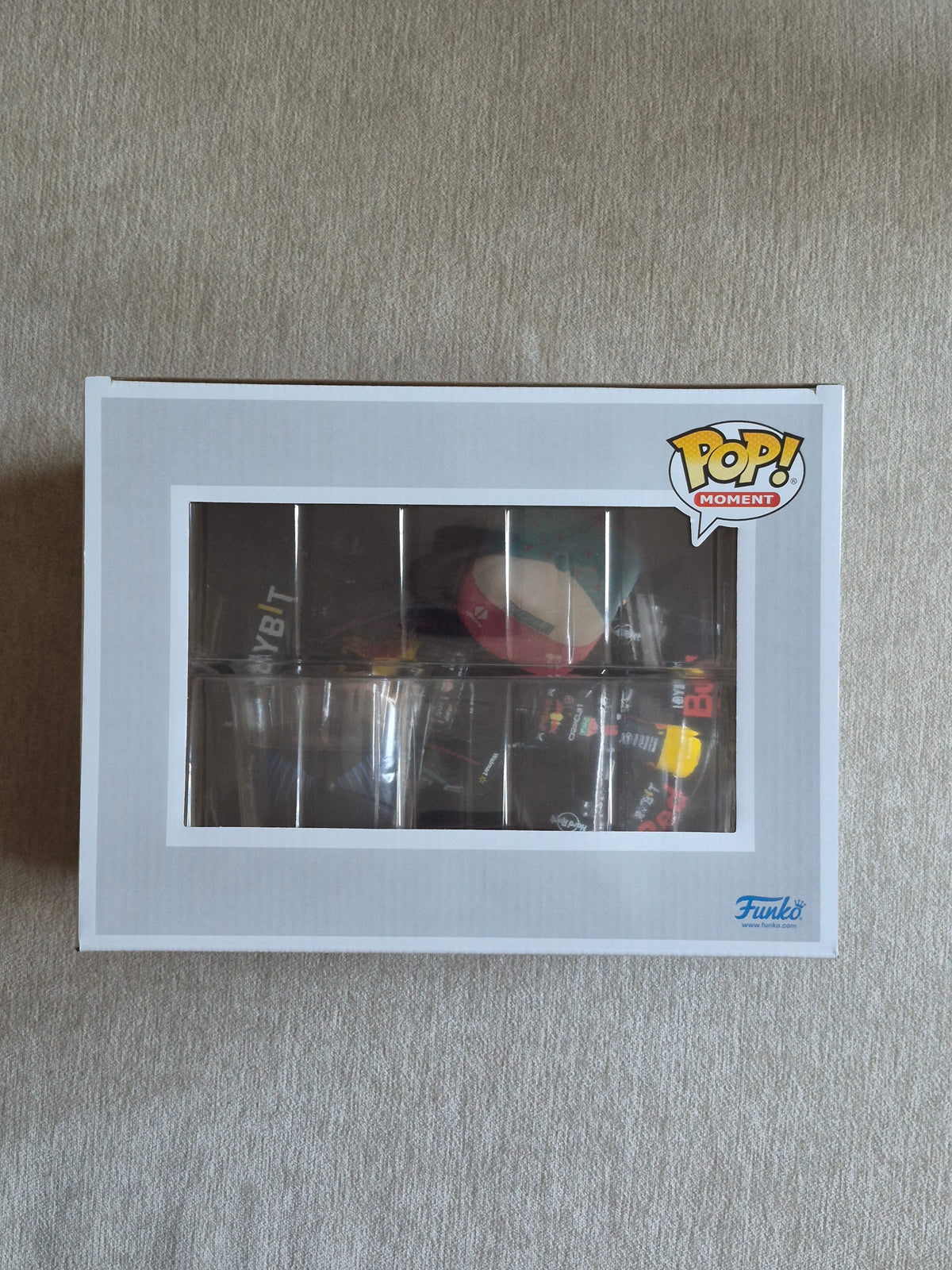 ORACLE RED BULL RACING: ORACLE RED BULL RACING TEAM (POP! MOMENT) VINYL FIGURE #07