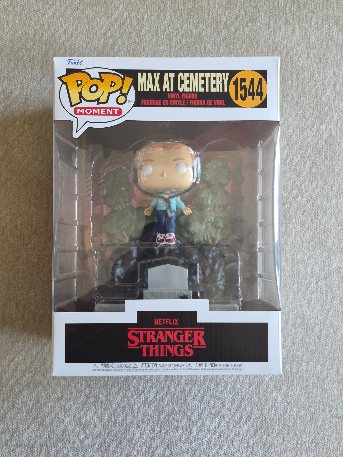 STRANGER THINGS: MAX AT CEMETERY VINYL FIGURE #1544