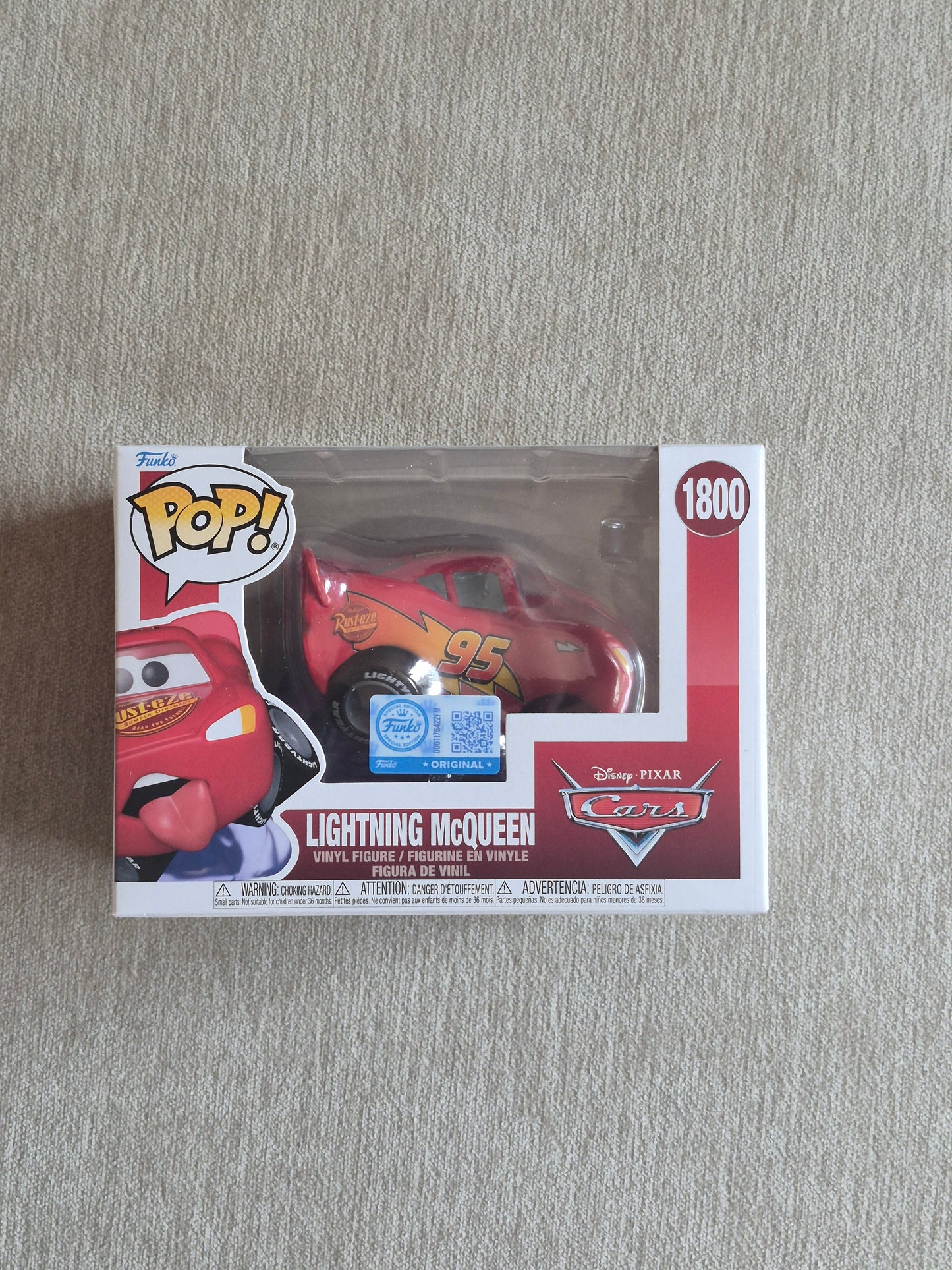 PIXAR CARS: LIGHTNING MCQUEEN (LEAPING) (EXCLUSIVE) VINYL FIGURE #1800
