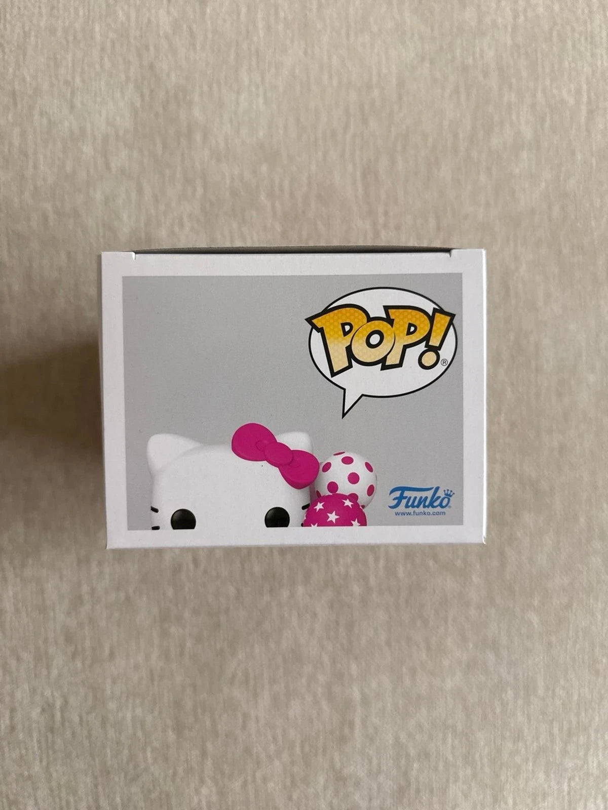 SANRIO: HELLO KITTY WITH BALLOONS (EXCLUSIVE) VINYL FIGURE #84
